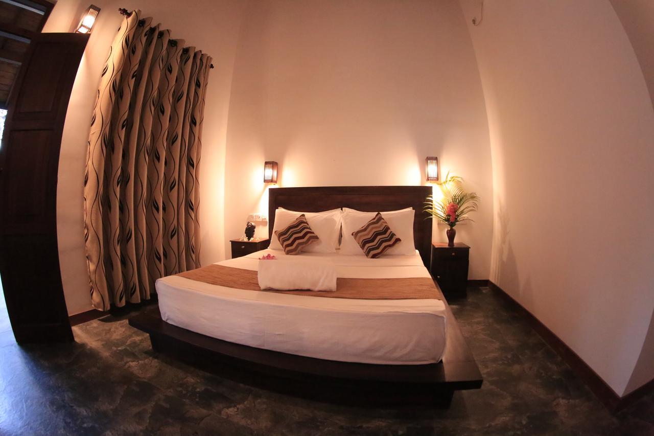 Villa Hiriketiya Dikwella Extérieur photo