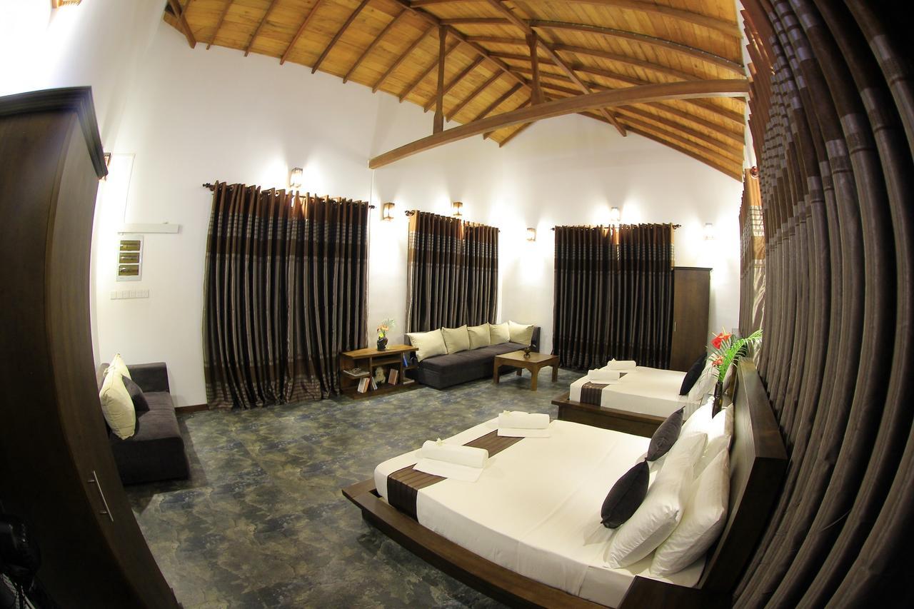 Villa Hiriketiya Dikwella Extérieur photo